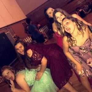 Meet your Posher, Brooke anna